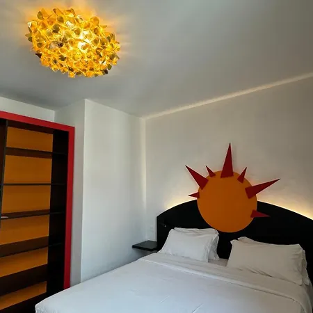 招待所 Sette Note 4*